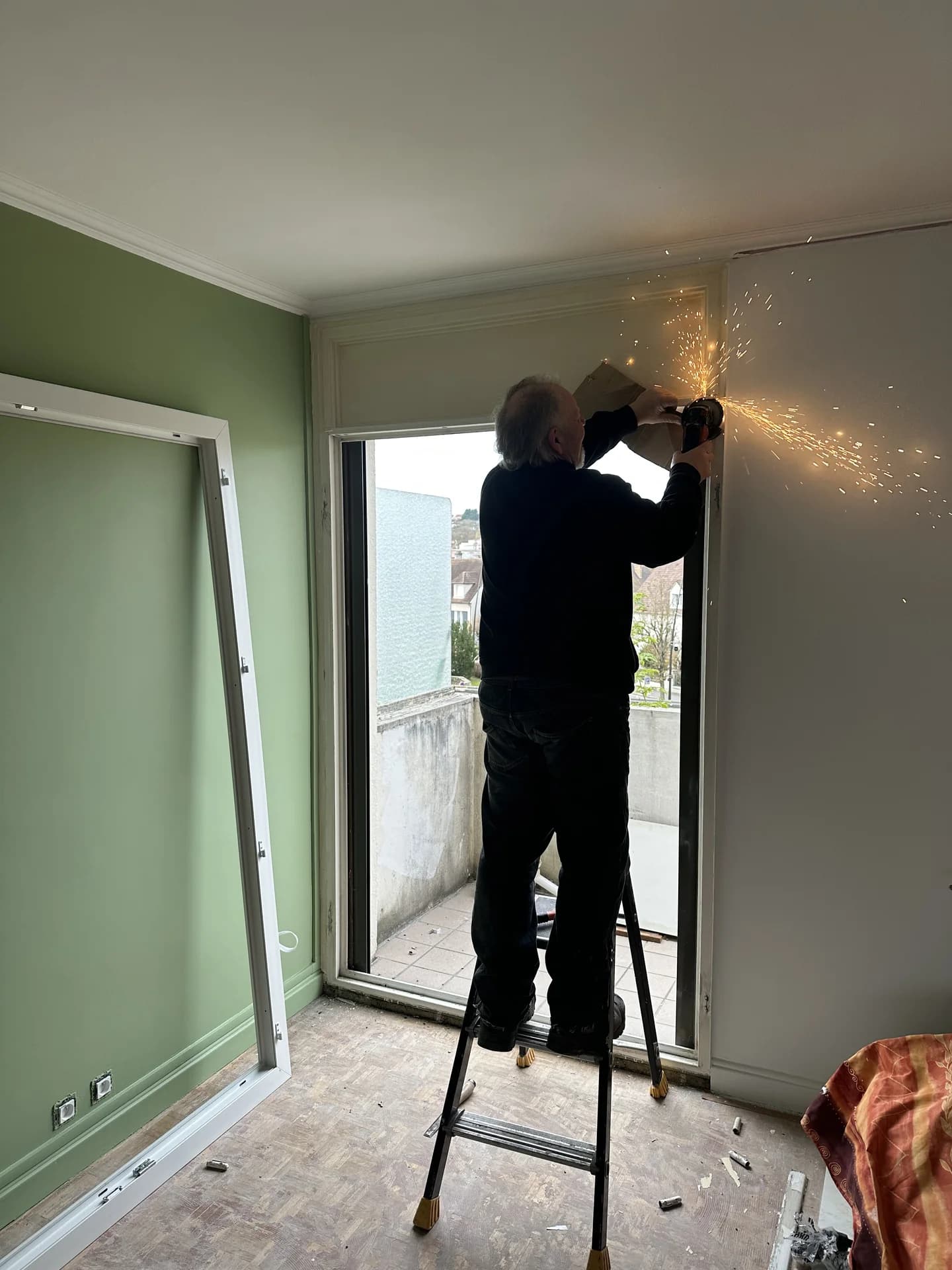 L'équipe 77 Distribution sur un chantier en Seine-et-Marne