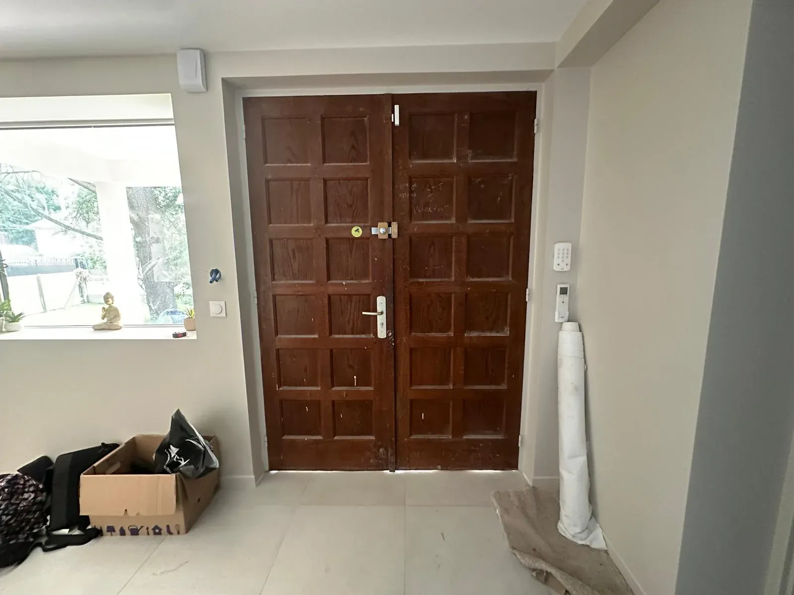 Porte d'entrée bois → aluminium anthracite — avant